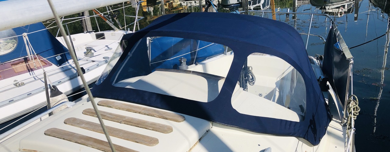 Florian Zeilmakerij - 2 Sprayhoods Zeeland - Afdekzeilen Goes en Antwerpen - Bootkappen in Alle havens - Verandazeilen en Kussenbekleding1